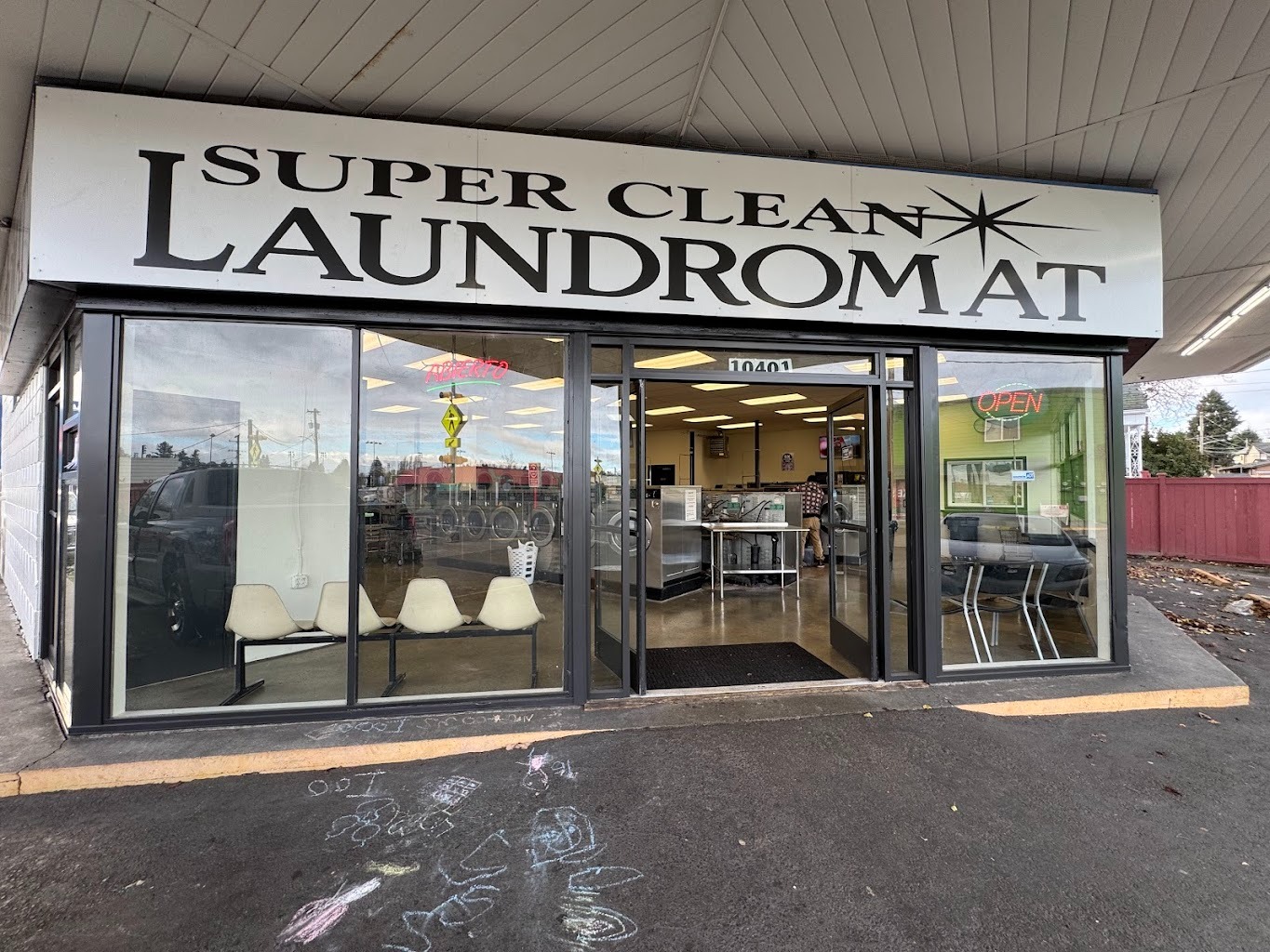 Super Clean Laundromat